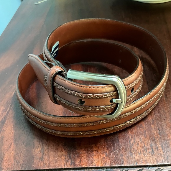 Daniel Cremieux Men’s Italian Full Grain Leather Belt Size 34 - Picture 4 of 9